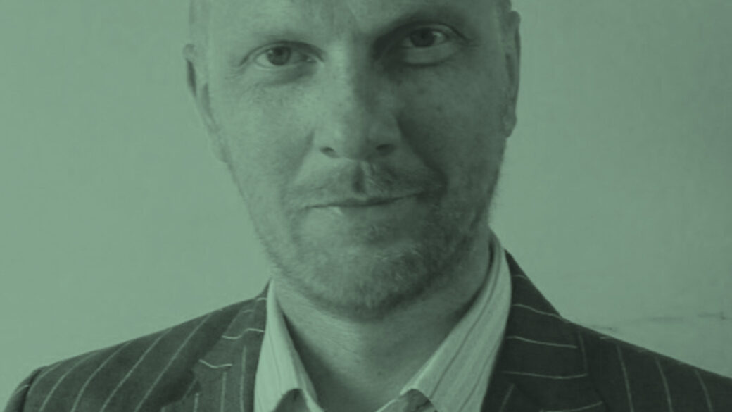 Radu Cinpoes (UK)